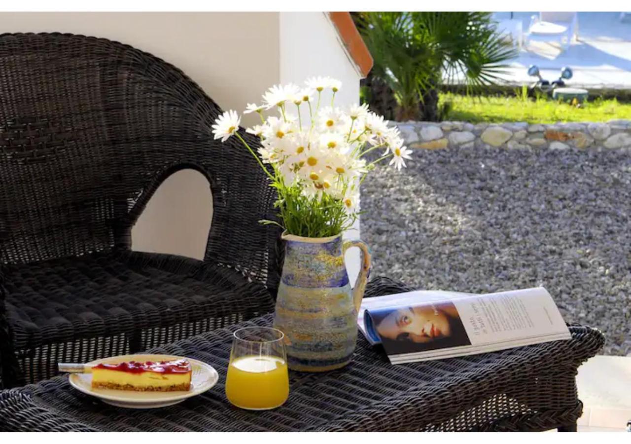 Poggio Di Luna B&B Relais Peschici Buitenkant foto